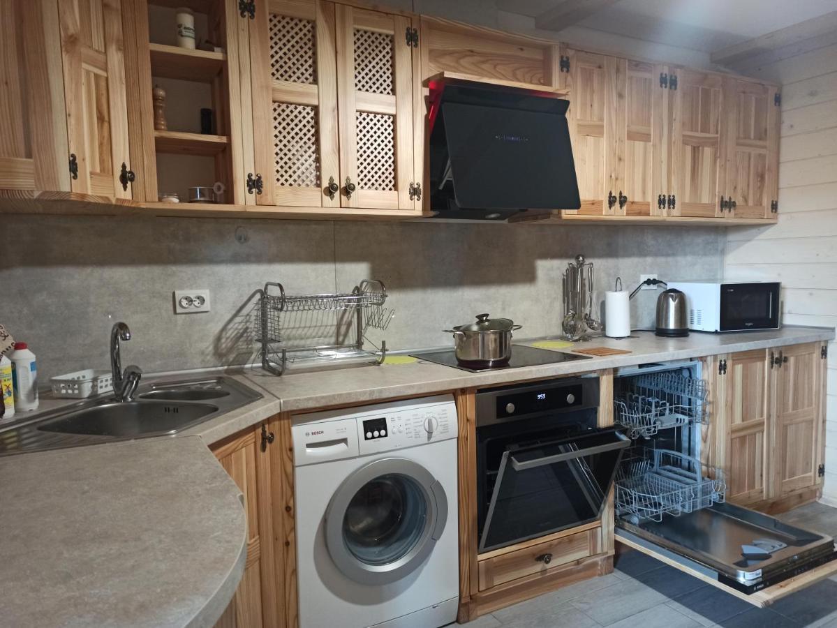 Brand New 2020 Specious Apartment Druzi 2 Palyanytsya Eksteriør billede